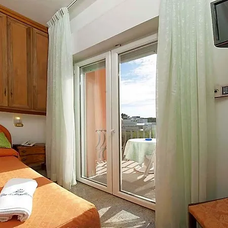 Hotell Mayflower 3*