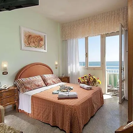 Mayflower 3*